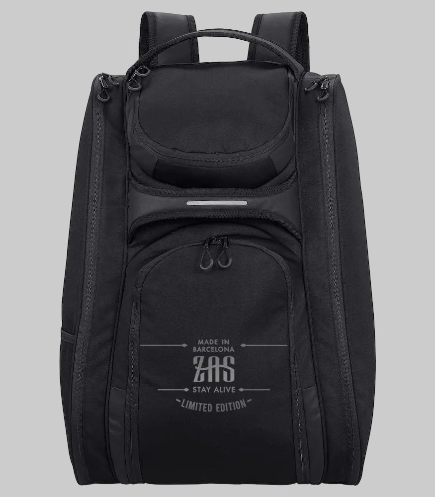bolsa de pádel negra ZAS con logo frontal edición limitada